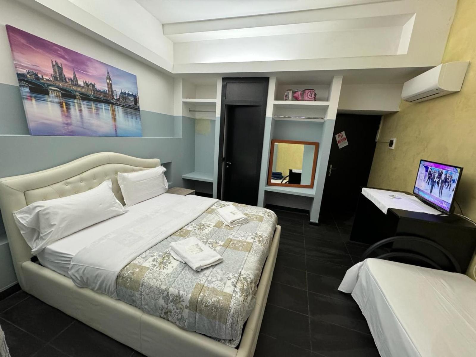 Rainbow Rooms - Rome — Foto 1